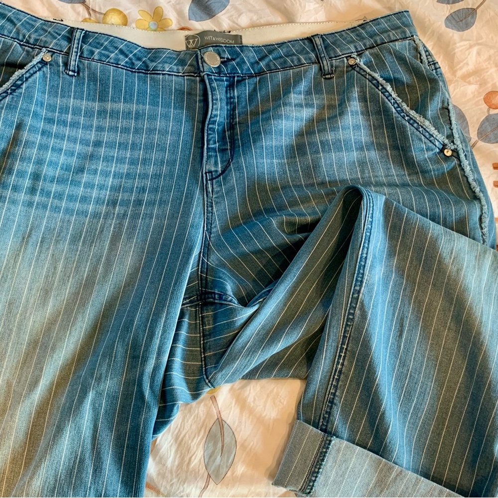 Charming “railroad” striped jeans.
